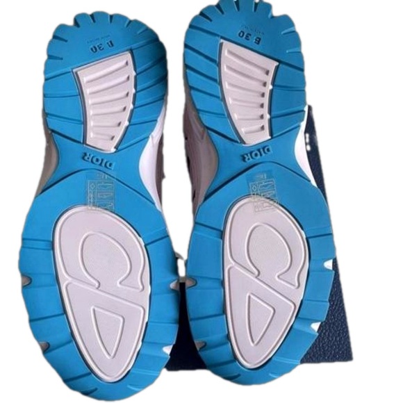 Pink Dior Sneakers - Picture 5 of 7